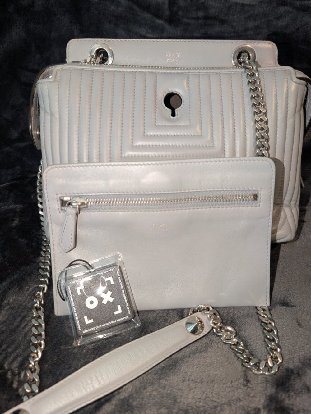 FENDI Dotcom Click Chain Shoulder Bag (Authentication Included) - Picture 12 of 16